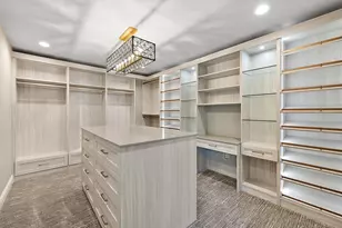 48000 W 8 Mile Road W, Farmington Hills, MI 48167 - Photo 36