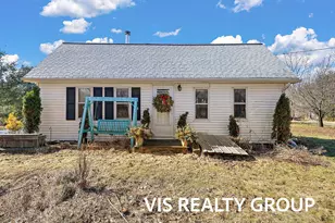 8775 Nugent Ave NE, Rockford, MI 49341 - Photo 2