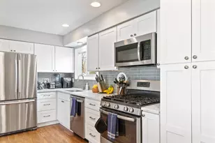 1126 Wines Dr, Ann Arbor, MI 48103 - Photo 10