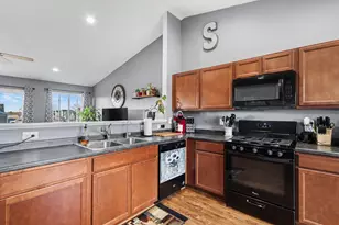 8010 W Sturtevant Ave, Richland, MI 49083 - Photo 6