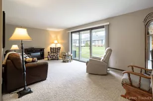 230 S State St, Zeeland, MI 49464 - Photo 10