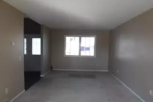 1038 Allen Ct, Plainwell, MI 49080 - Photo 8