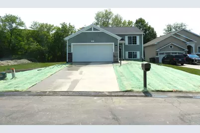 558 Swan River Drive, Benton Harbor, MI 49022 - Photo 4