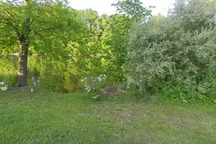 558 Swan River Dr, Benton Harbor, MI 49022 - Photo 38