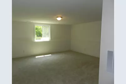 558 Swan River Drive, Benton Harbor, MI 49022 - Photo 16