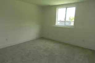 558 Swan River Dr, Benton Harbor, MI 49022 - Photo 22