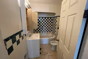 2111 6th St, Muskegon, MI 49444 - Photo 8