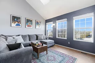 140 Saber Way, Lake Orion, MI 48362 - Photo 6