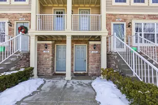 140 Saber Way, Lake Orion, MI 48362 - Photo 2