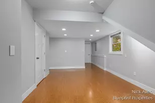 7093 Peninsula Dr NE, Rockford, MI 49341 - Photo 24