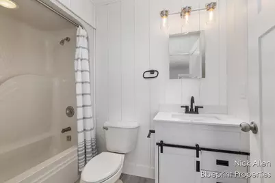 7093 Peninsula Drive NE, Rockford, MI 49341 - Photo 28