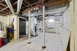 718 Regent St, Niles, MI 49120 - Photo 18