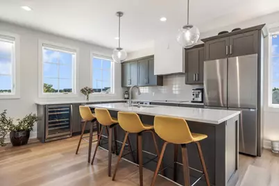 126 Mariners Cove, Saint Joseph, MI 49085 - Photo 12