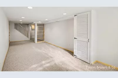 4732 Foxcroft Avenue NW, Comstock Park, MI 49321 - Photo 20