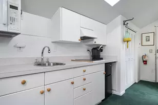 921 E Huron St, Ann Arbor, MI 48104 - Photo 14