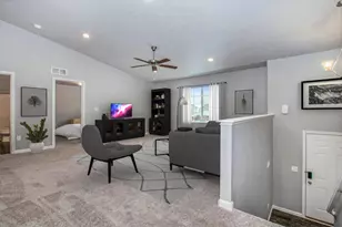 18222 Loganwood Trail, Battle Creek, MI 49017 - Photo 32