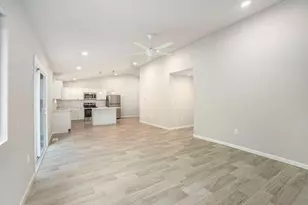 18222 Loganwood Trail, Battle Creek, MI 49017 - Photo 2