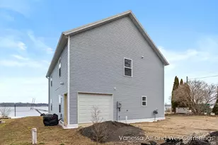 2678 Ottawa Dr, Orleans, MI 48865 - Photo 44