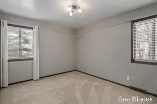 2645 Cascade Rd SE, Grand Rapids, MI 49506 - Photo 22