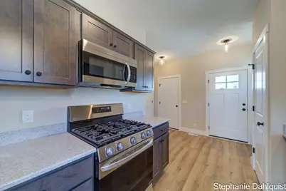 2532 Gray Wolf Way, Muskegon, MI 49444 - Photo 12