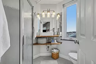 110 N Harbor, Grand Haven, MI 49417 - Photo 34