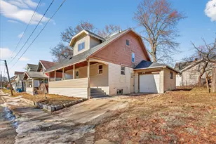 631 Watkins St SE, Grand Rapids, MI 49507 - Photo 2