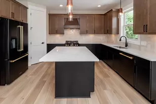 7872 Interlochen St, Kalamazoo, MI 49009 - Photo 8