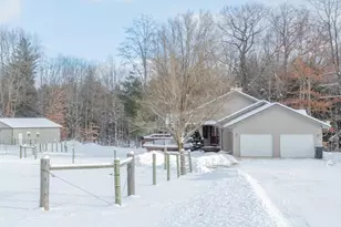 9014 185th Ave, Stanwood, MI 49346 - Photo 1