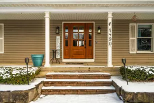 4490 N Squirrel Rd, Auburn Hills, MI 48326 - Photo 6