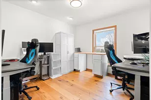 4490 N Squirrel Rd, Auburn Hills, MI 48326 - Photo 32