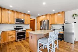 4490 N Squirrel Rd, Auburn Hills, MI 48326 - Photo 26