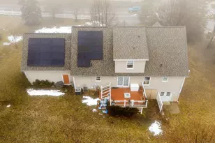 4490 N Squirrel Rd, Auburn Hills, MI 48326 - Photo 4