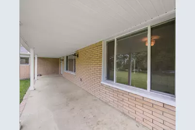 26700 Martinsville Road, New Boston, MI 48164 - Photo 8