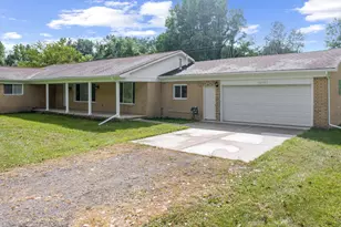 26700 Martinsville Rd, New Boston, MI 48164 - Photo 6