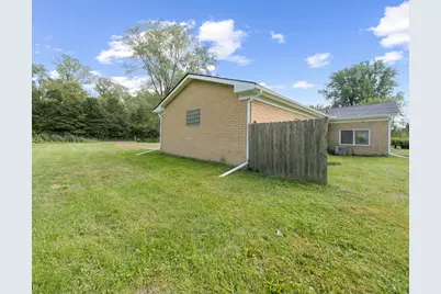 26700 Martinsville Road, New Boston, MI 48164 - Photo 38