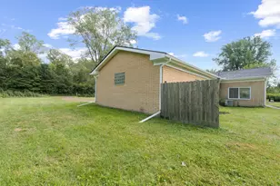 26700 Martinsville Rd, New Boston, MI 48164 - Photo 38