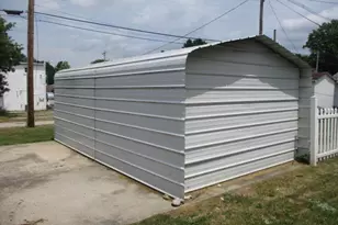 6627 E Berrien Street E, Eau Claire, MI 49111 - Photo 10