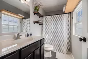 4893 Shadow Creek Dr, Hudsonville, MI 49426 - Photo 14