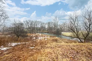 1564 Charter Oak Dr, Rochester Hills, MI 48309 - Photo 4