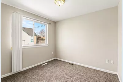 17245 Martin Road, Roseville, MI 48066 - Photo 22