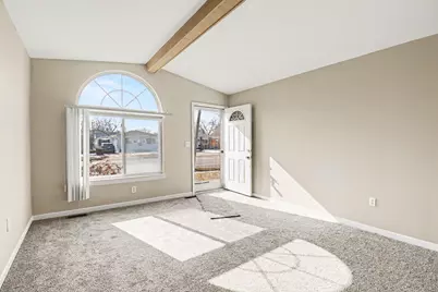 17245 Martin Road, Roseville, MI 48066 - Photo 4