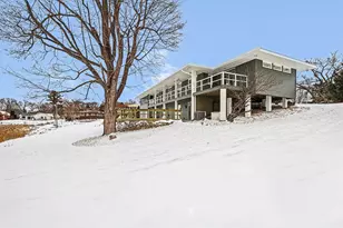 1134 S Lakeside Dr S, Battle Creek, MI 49015 - Photo 30