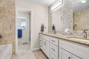 1134 S Lakeside Dr S, Battle Creek, MI 49015 - Photo 16