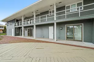 1134 S Lakeside Dr S, Battle Creek, MI 49015 - Photo 34