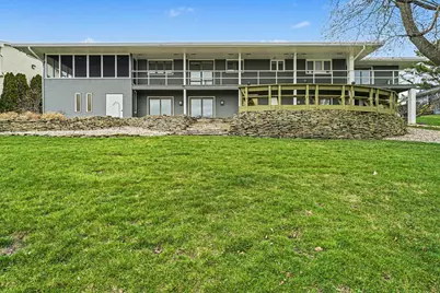 1134 S Lakeside Drive S, Battle Creek, MI 49015 - Photo 32