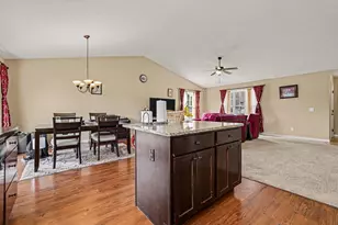 4660 Haywood Dr SE, Kentwood, MI 49512 - Photo 8