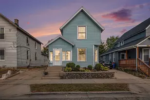 318 Hogadone Ave SW, Grand Rapids, MI 49504 - Photo 2