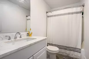 722 W Kilgore Rd, Kalamazoo, MI 49008 - Photo 14