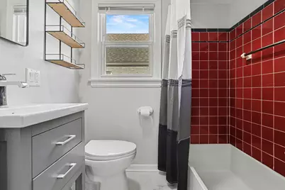 64 Pleasant Avenue, Battle Creek, MI 49015 - Photo 12