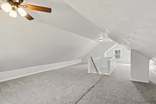 64 Pleasant Ave, Battle Creek, MI 49015 - Photo 18